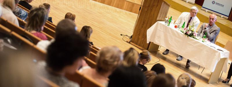 První společná konference nelékařských pracovníků byla „živou“ příležitostí se propojit